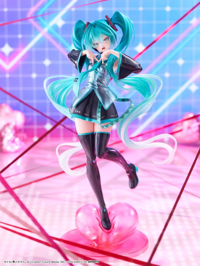 (Pre-order) Taito Vocaloid 1/6 Scale T-most Hatsune Miku - Image 1