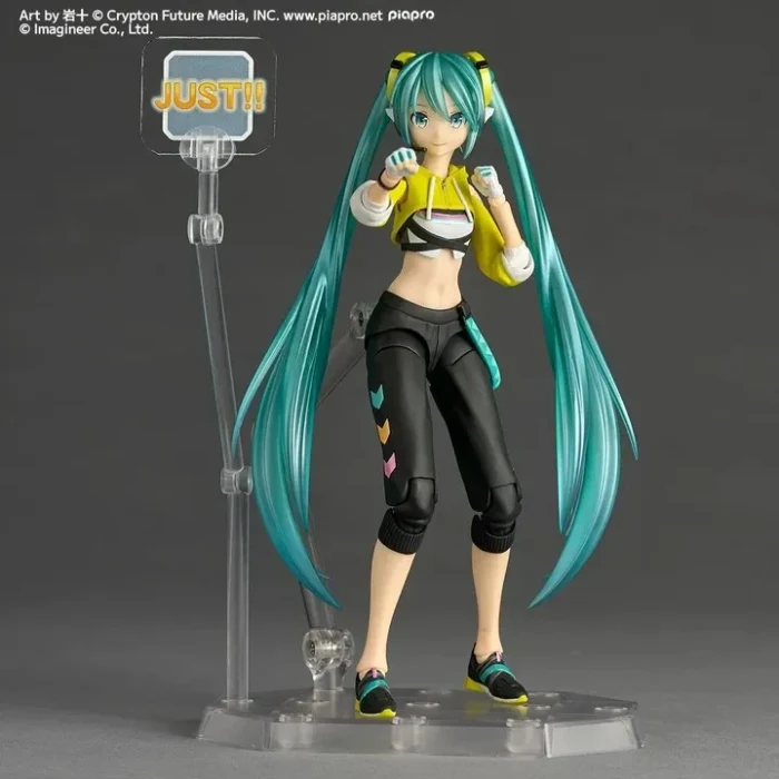 Revoltech Amazing Yamaguchi Hatsune Miku Fit Boxing Ver Miku to Issho ni Exercise