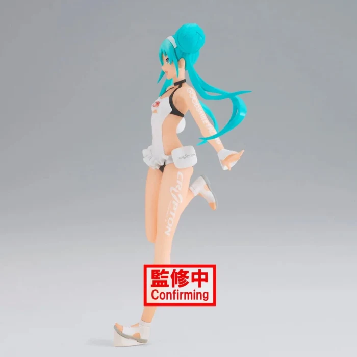 Racing Miku 2022 Tropical Maid Ver
