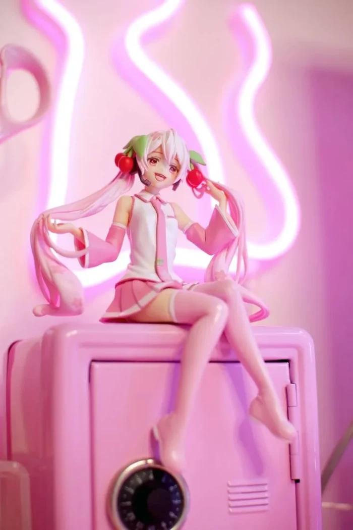 Hatsune Miku Sakura Noodle Stopper Figure