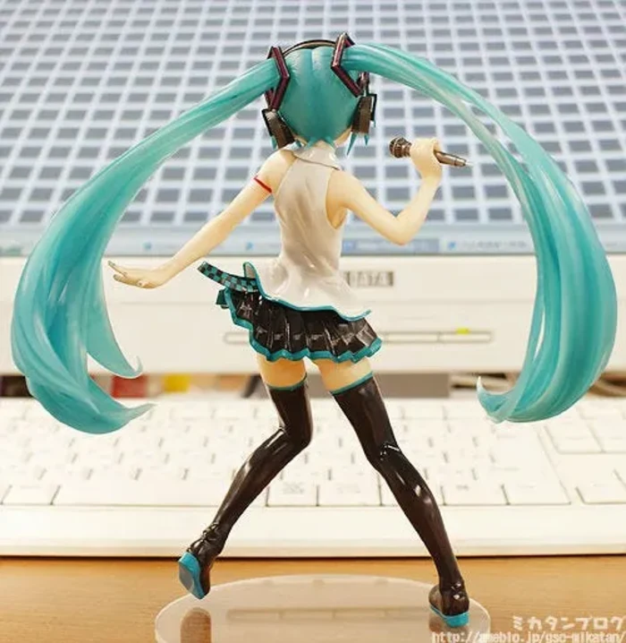 Hatsune Miku - 1/8 - Lat-type Ver
