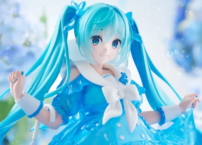 Hatsune Miku - Trio-Try-iT Figure - Raincoat